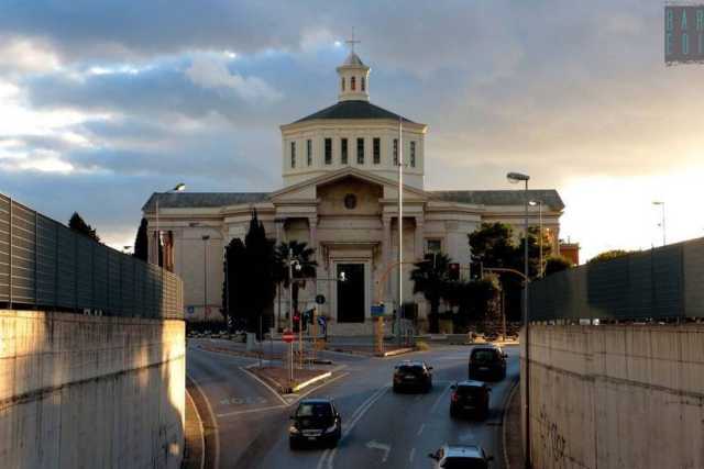 Dal Redentore a Santa Fara, da Goldrake a Don Guanella: le 57 chiese parrocchiali di Bari